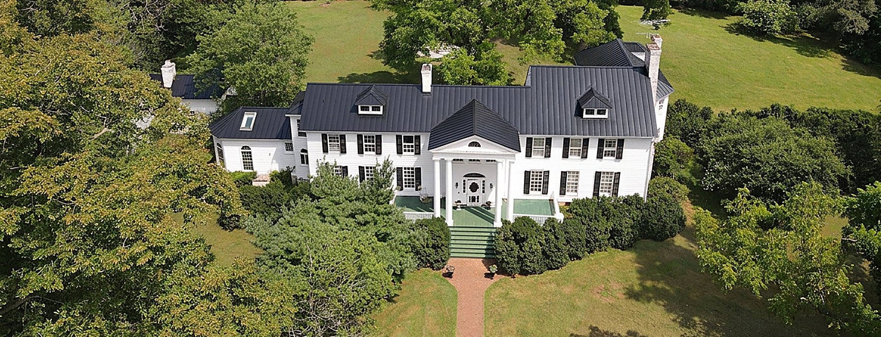 Aerial view of the Midland Farm estate and surrounding countryside
